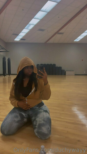 duchywayy Nude Leaks Photo 12