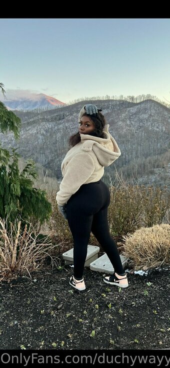 duchywayy Nude Leaks Photo 15