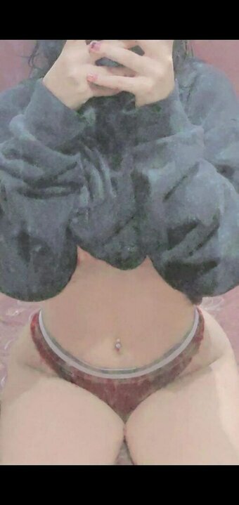 Duda Bertoldo Nude Leaks Photo 13
