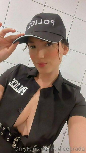 dulceprada Nude Leaks Photo 13