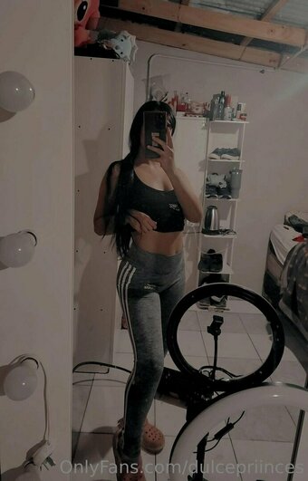 dulcepriinces Nude Leaks Photo 7