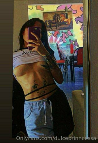 dulceprinncessa Nude Leaks Photo 9