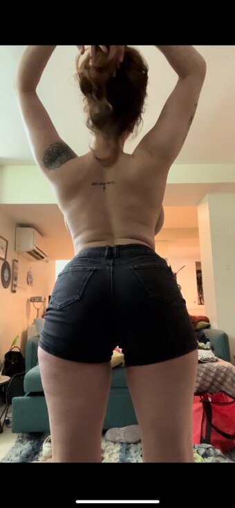 dumbbitchmurphy Nude Leaks Photo 3