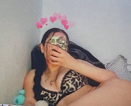 Dumbtchx / xdumbbitchx Nude Leaks OnlyFans Photo 16