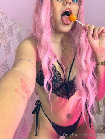 dvp01 Nude Leaks Photo 1