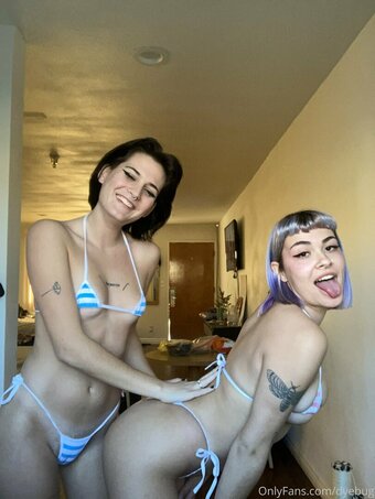 Dyebug / dyebugcos / https: Nude Leaks OnlyFans Photo 1