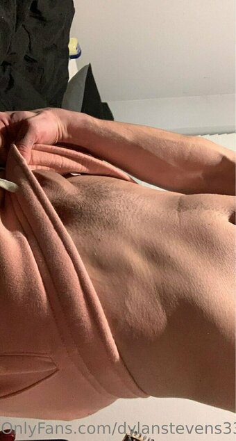 dylanstevens33 Nude Leaks Photo 7