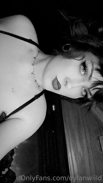 dylanwiild Nude Leaks Photo 22