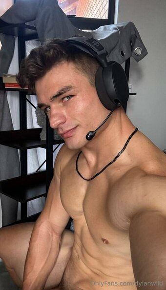dylanwild Nude Leaks Photo 15