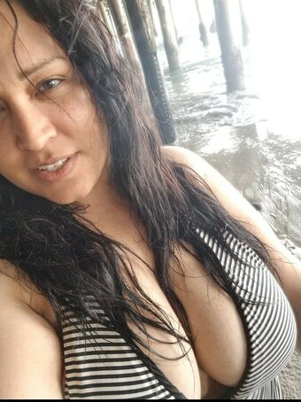 E. Casey / caseykissesxoxo Nude Leaks OnlyFans Photo 5