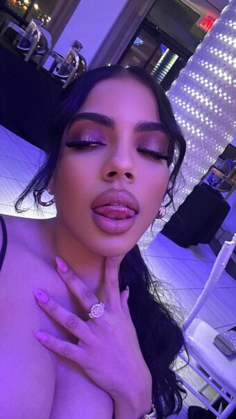 E.dot / _officialedot Nude Leaks Photo 20