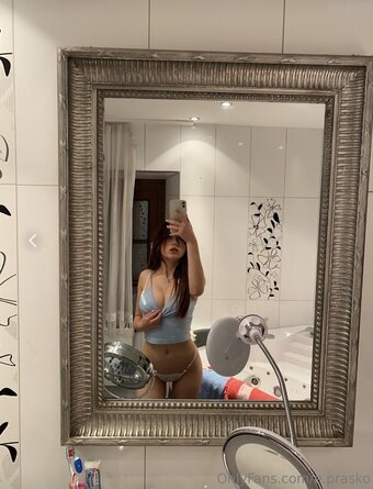 e.prasko Nude Leaks OnlyFans Photo 9