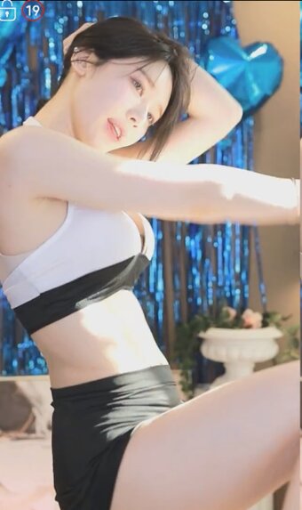 e000e77 / 59.5994 / 금화S2 Nude Leaks Photo 12