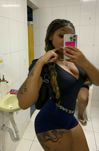 eae__kr / krzinhapriv Nude Leaks Photo 3