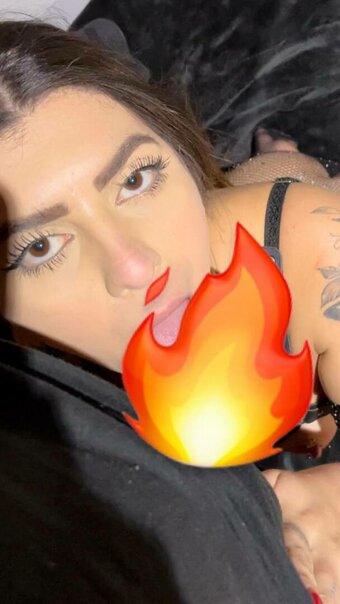 Eaethami / Thamires Oliveira / eaethamy / eaethamy_ Nude Leaks OnlyFans Photo 7