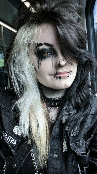 Easygoinggoth Nude Leaks Photo 2