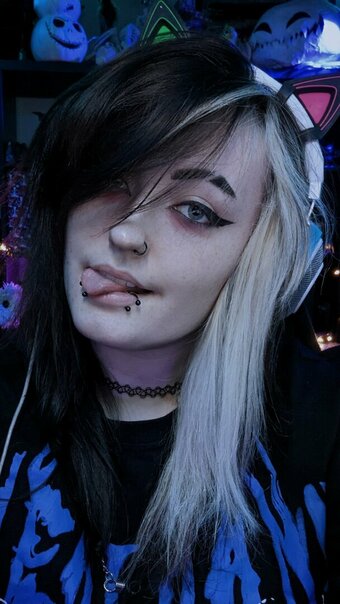 Easygoinggoth Nude Leaks Photo 6