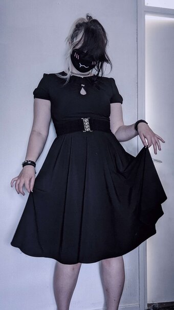 Easygoinggoth Nude Leaks Photo 10