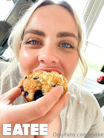 eatee Nude Leaks Photo 17