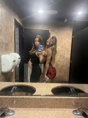 ebakesgolf / erikabakerr / irlandasanchez Nude Leaks OnlyFans Photo 2