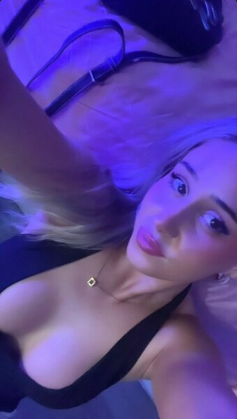 ebbbb.33 / Ebony / geebzer Nude Leaks OnlyFans Photo 23