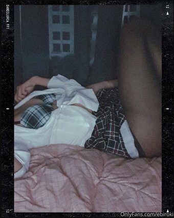 ebiroki Nude Leaks Photo 13
