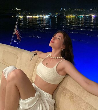 ebrarkrbkn / Ebrar Karabakan / ebbrarkrbkn Nude Leaks Photo 13