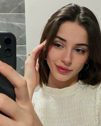 ebrarkrbkn / Ebrar Karabakan / ebbrarkrbkn Nude Leaks Photo 27