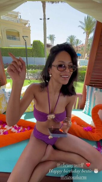 Ebru Yücel Nude Leaks Photo 5