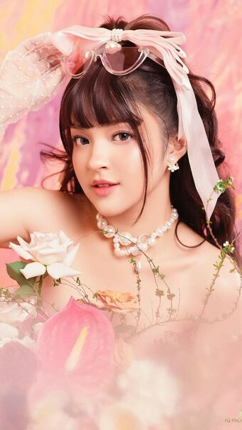 eca_aura Nude Leaks Photo 2