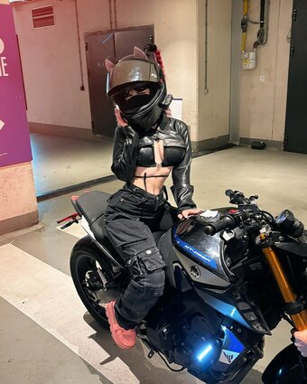 eceisues / eeziss Nude Leaks OnlyFans Photo 3