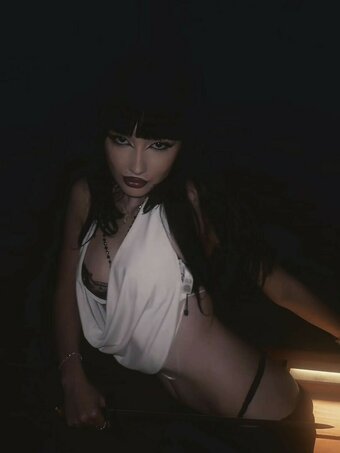 Echo Numan / echonuman Nude Leaks Photo 8