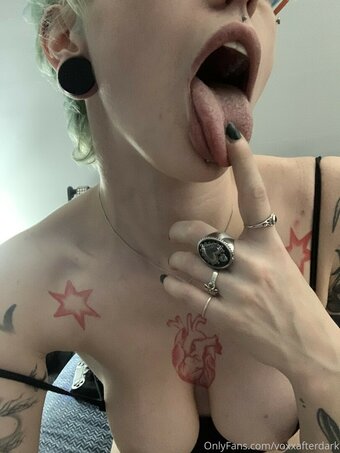 Echo Voxx / voxxafterdark Nude Leaks OnlyFans Photo 23