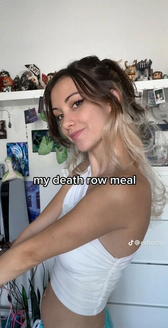 Echochlo Nude Leaks Photo 1