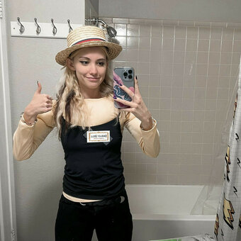 Echochlo Nude Leaks Photo 4