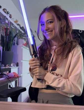 Echochlo Nude Leaks Photo 22