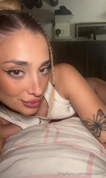 Eclair Clair Nude Leaks Photo 11