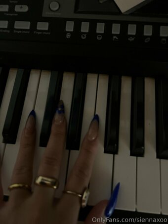 Eclair Clair Nude Leaks Photo 21