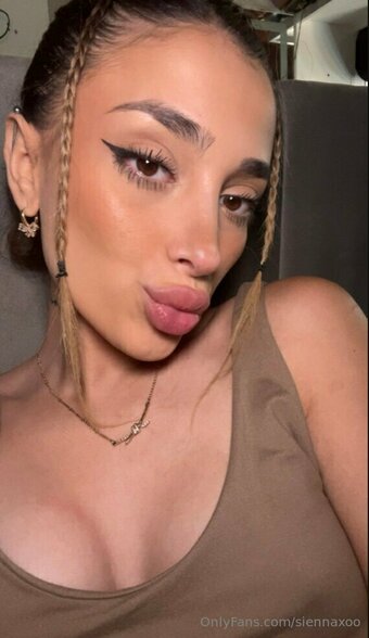 Eclair Clair Nude Leaks Photo 24