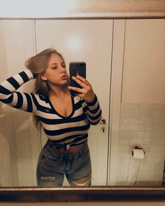 Eden Sisson / edensissonn Nude Leaks Photo 16