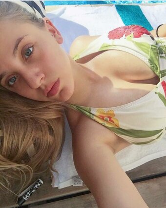 Eden Sisson / edensissonn Nude Leaks Photo 17