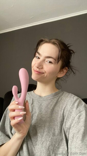 edithdahl Nude Leaks Photo 4