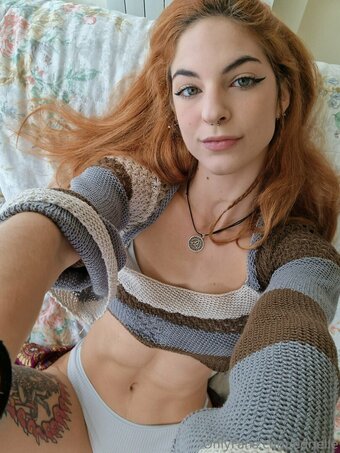 edrielle Nude Leaks Photo 14