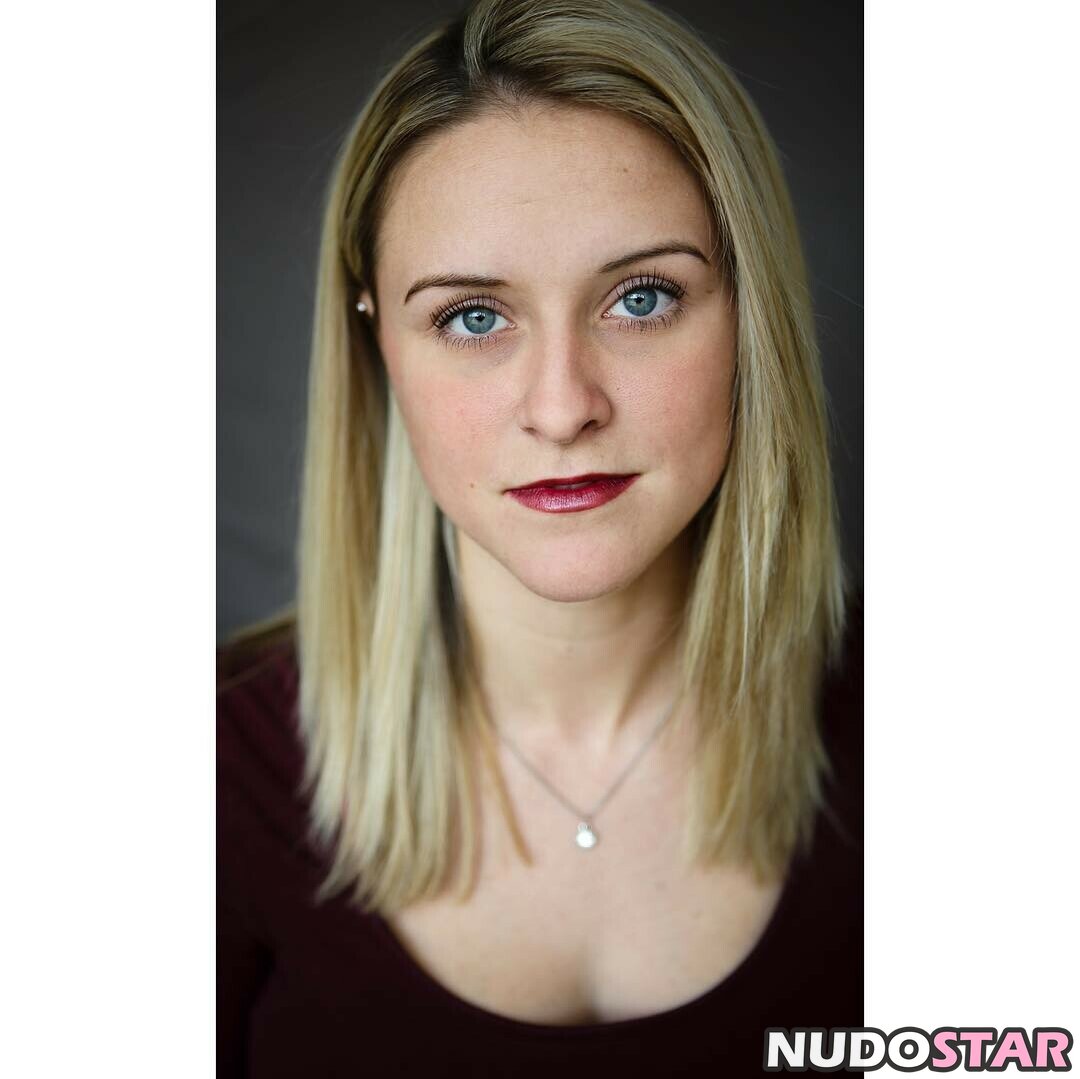 EdyBot  Eden Neville  eddieboiii  edenneville  edybot_ttv Nude Leaks  OnlyFans Photo 3 - NudoStar