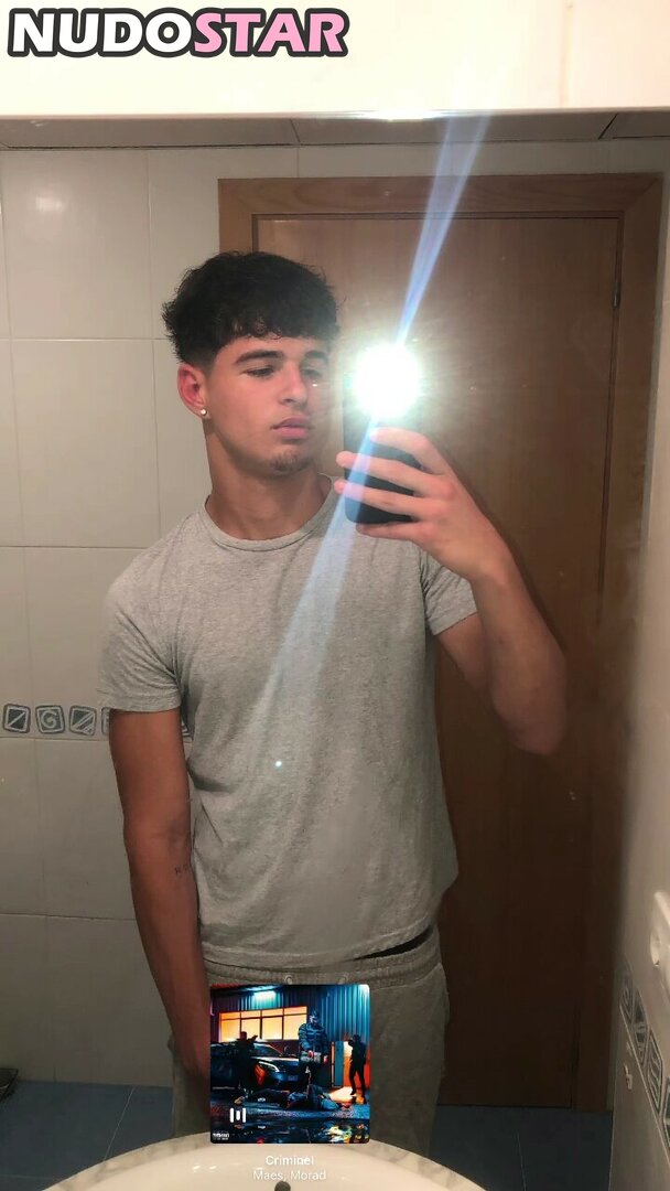 Eeeliolive / onlyeeeli Nude  OnlyFans 28