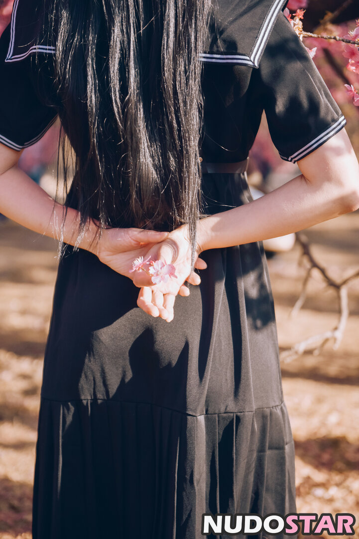 eeelyeee / Ely Cosplay / Ely_eee Nude  10