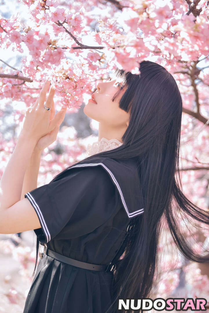 eeelyeee / Ely Cosplay / Ely_eee Nude  14