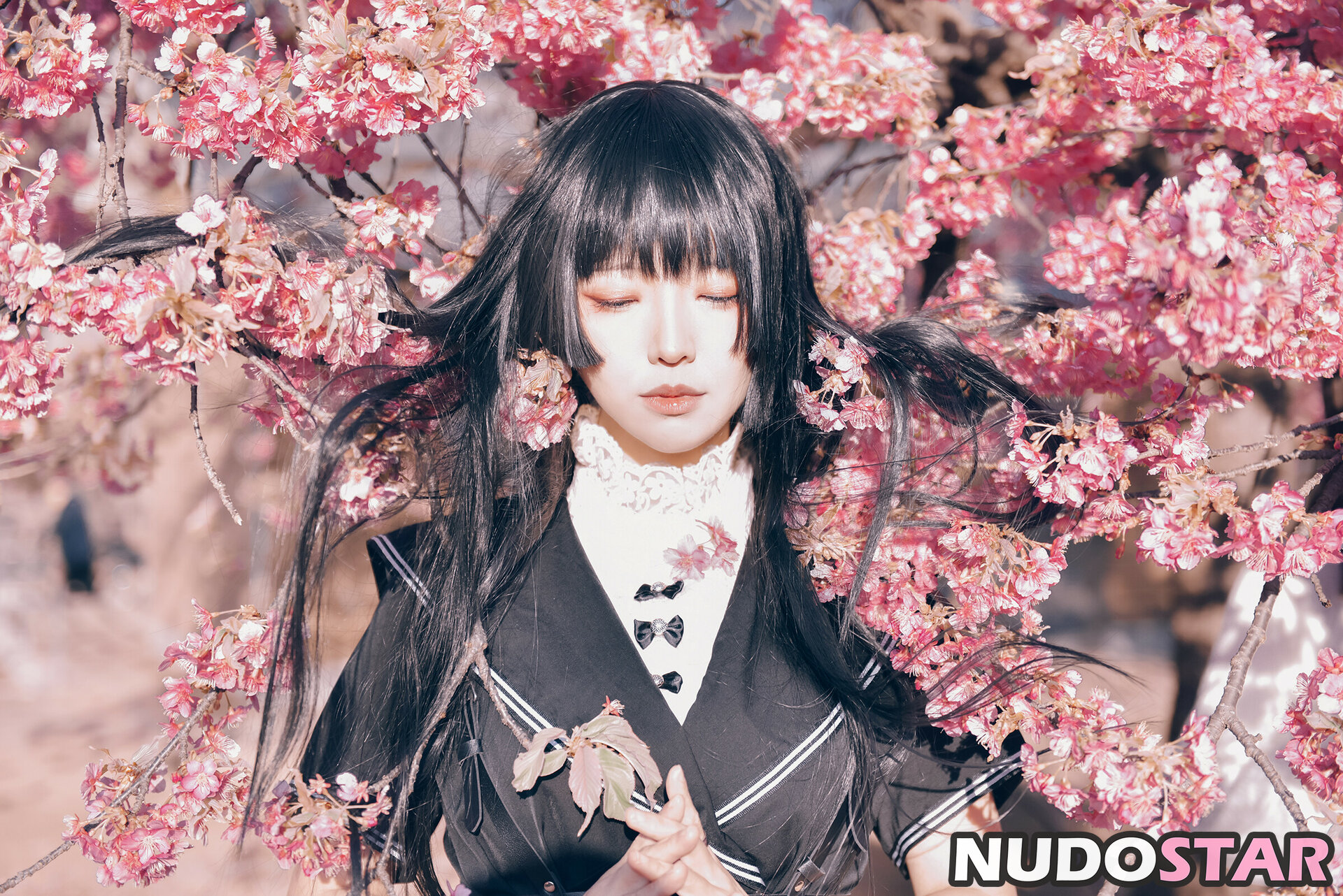 eeelyeee / Ely Cosplay / Ely_eee Nude  15