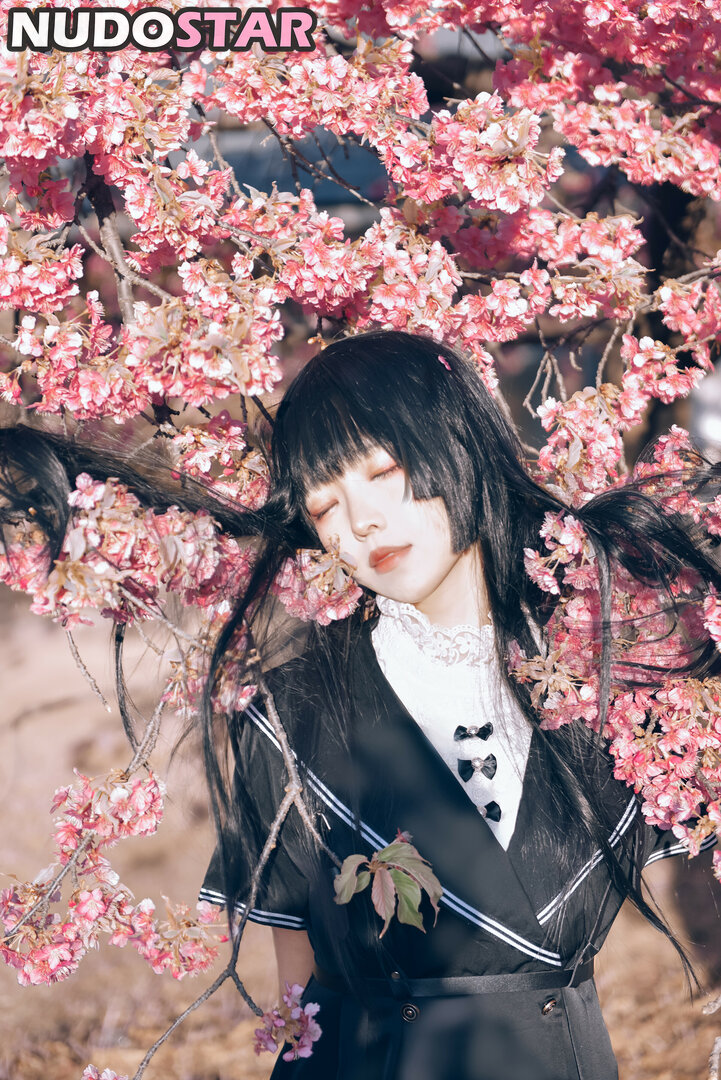 eeelyeee / Ely Cosplay / Ely_eee Nude  18