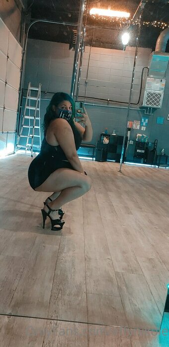 effynikole Nude Leaks Photo 9